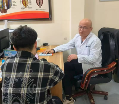 佳木斯市|男科医师高朋磊：守护男性健康，专业男科诊疗